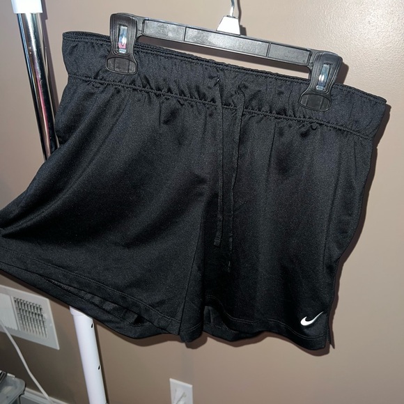 Nike Dri-Fit Shorts - Picture 2 of 2